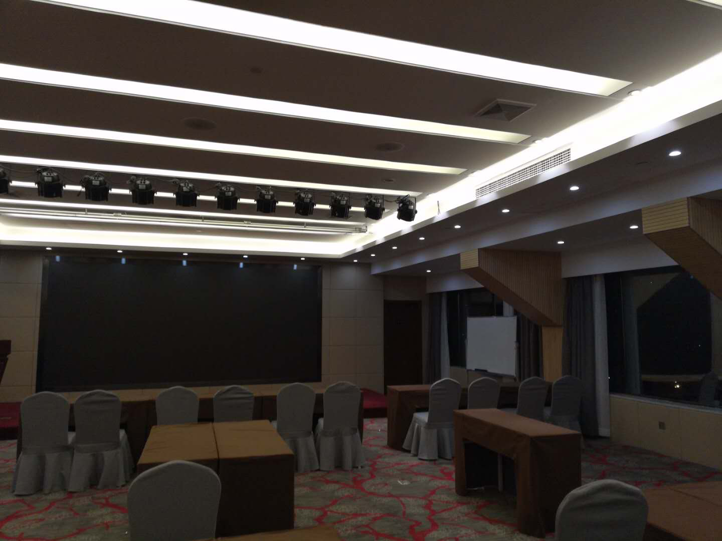 武汉LED显示屏